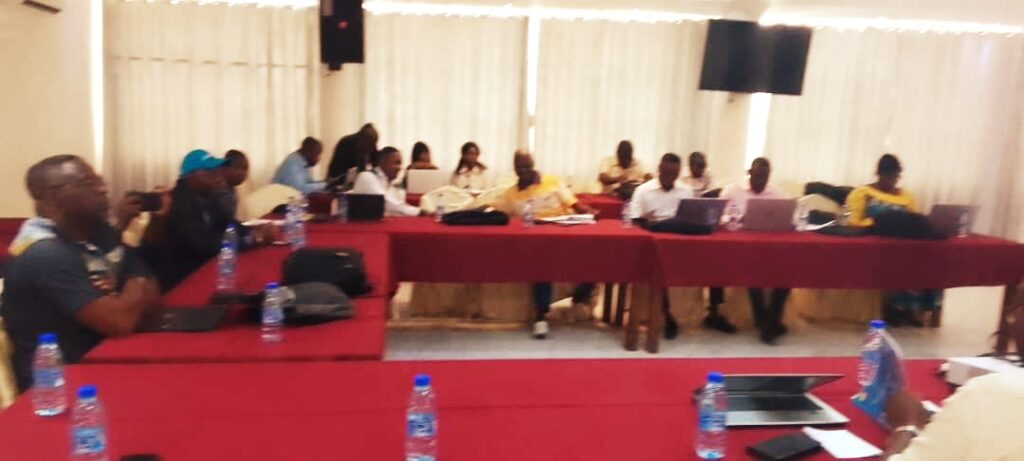 whatsapp image 2025 10 23 à 06.25.53 859c1d47